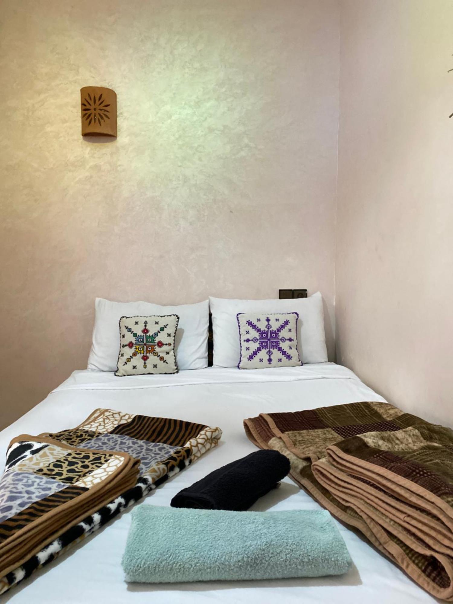Chill Surfer Hostel Tamraght Экстерьер фото